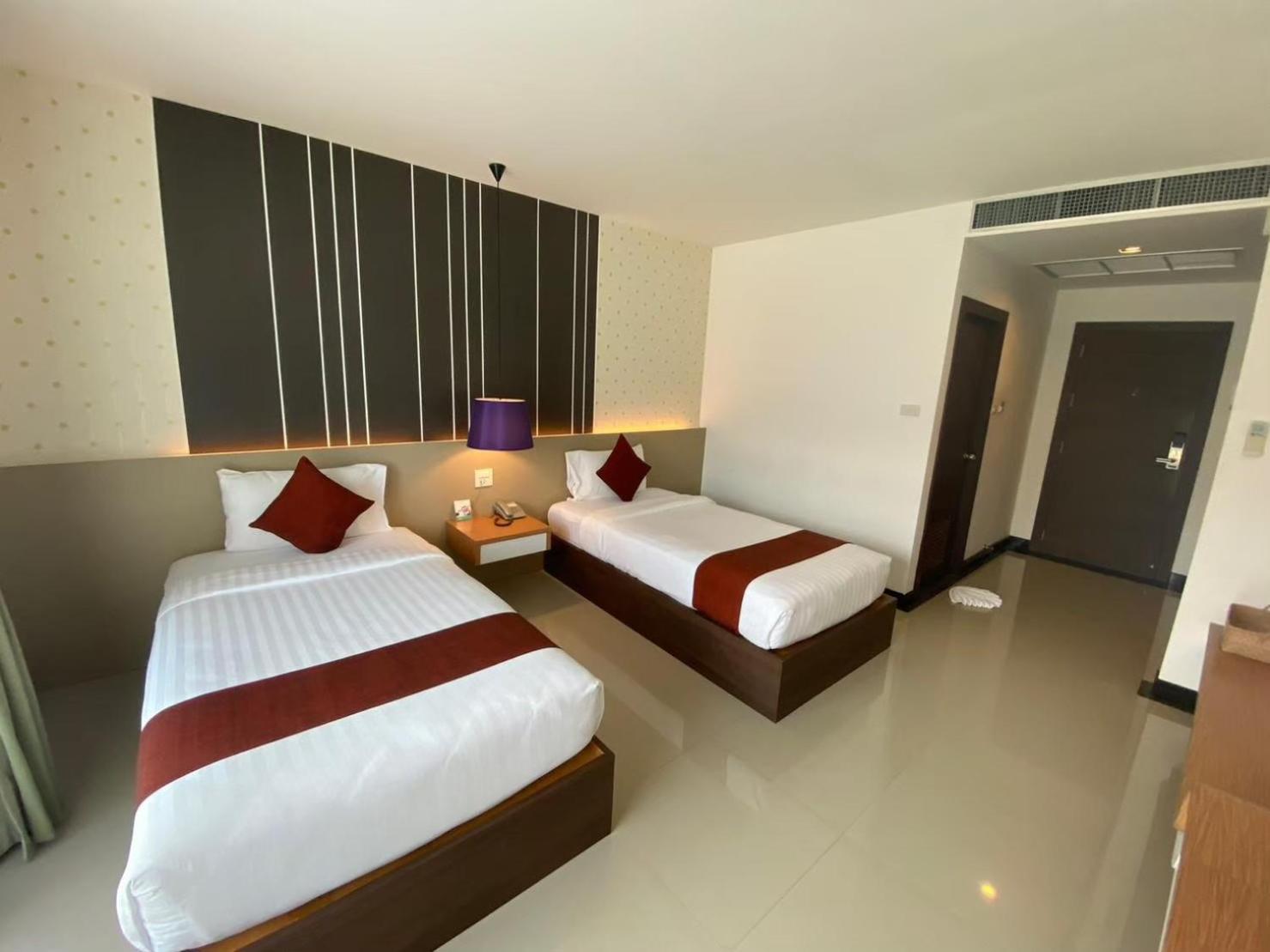 Siva Royal Hotel Phatthalung Extérieur photo