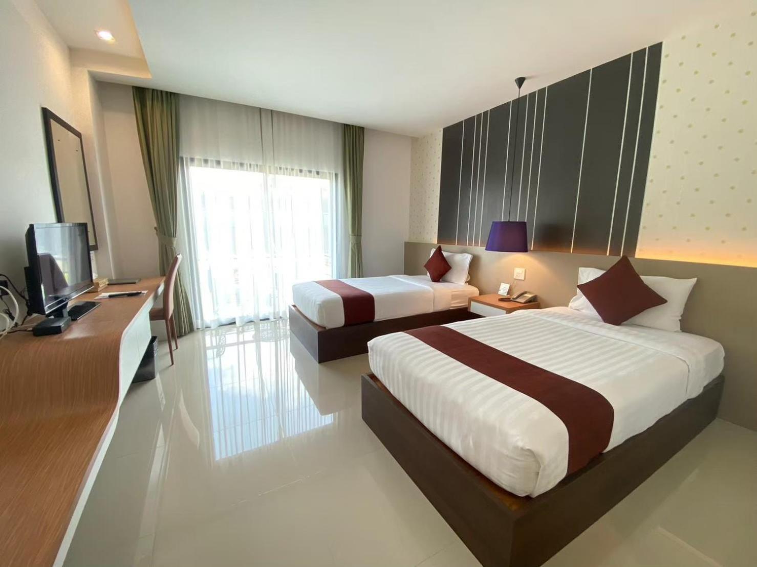 Siva Royal Hotel Phatthalung Extérieur photo